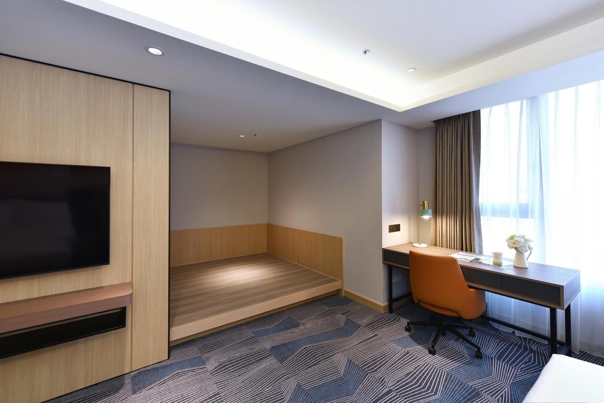 ホテル Fullon Poshtel - 高雄市 エクステリア 写真